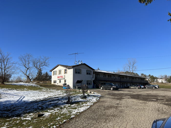 The White Lake View Motel (Alpine Chalet Motel) - NOV 22 2022 (newer photo)